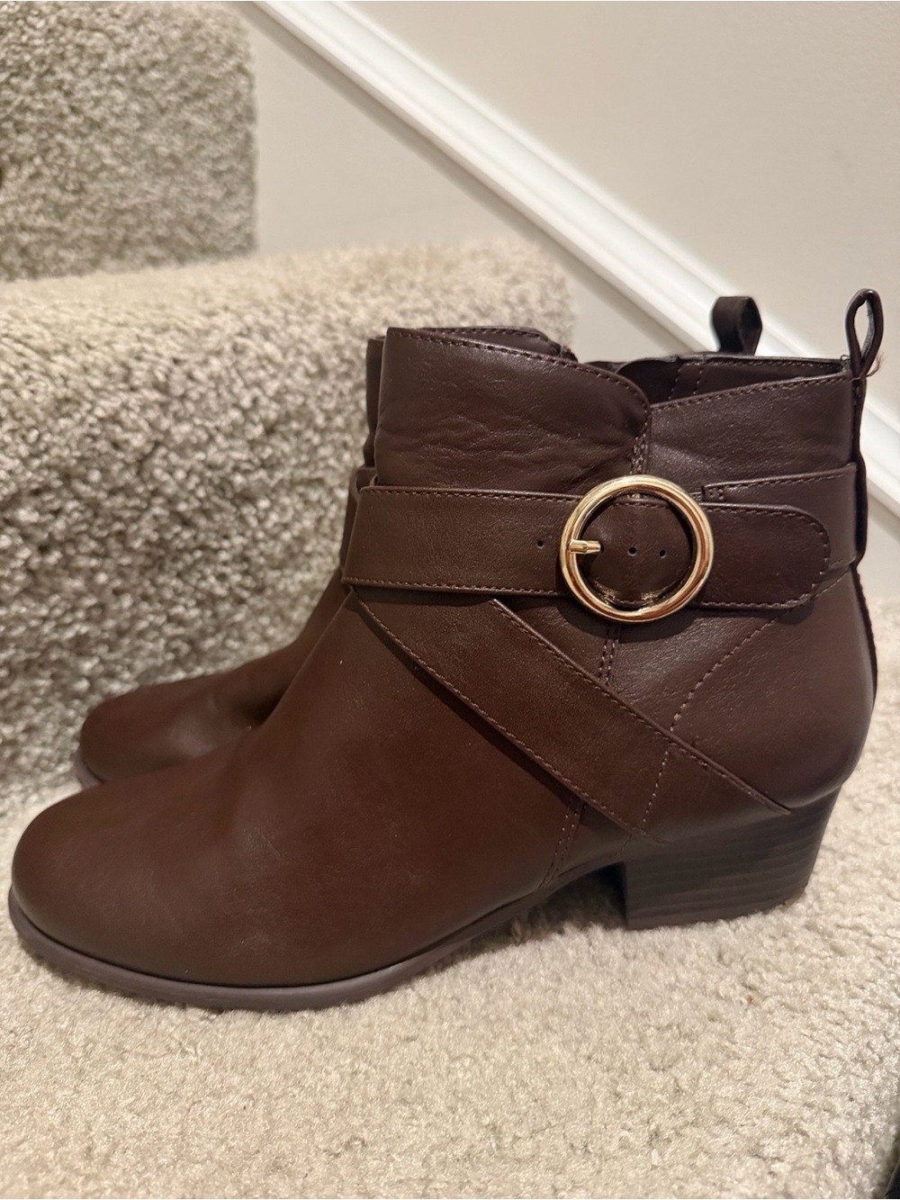 Women's Brown Ankle Boot with Gold Buckle Size 8M